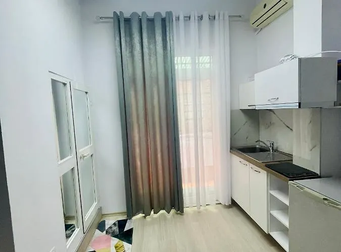 Comfy Close To Park * Tirana